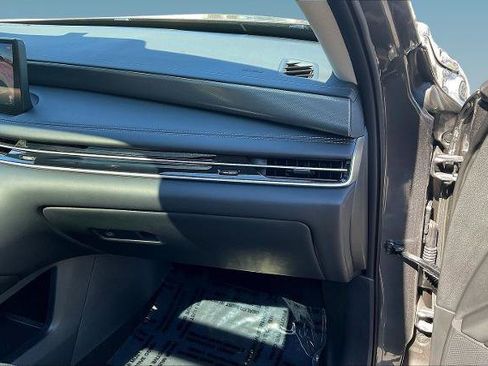 Certified 2026 INFINITI QX60 Luxe w/ Cargo Package AWD/4WD image 25