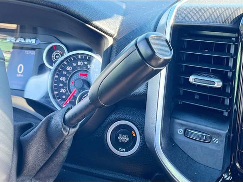 Used 2025 RAM 2500 Big Horn image 17