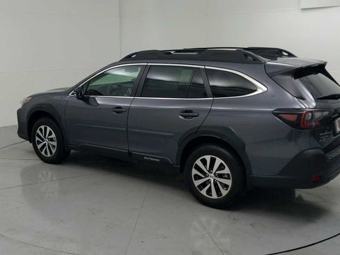 Certified 2025 Subaru Outback Premium AWD/4WD image 7