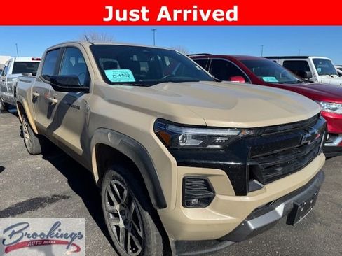 Used 2023 Chevrolet Colorado Z71 w/ Z71 Convenience Package 2 image 1