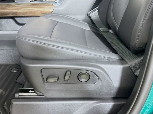 New 2026 Chevrolet Silverado 2500 LT image 19