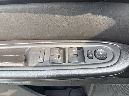Used 2016 Chevrolet Traverse LT FWD image 27