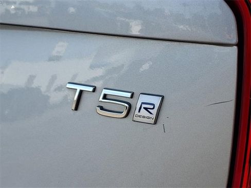 Used 2019 Volvo XC90 T5 R-Design w/ Advanced Package image 30