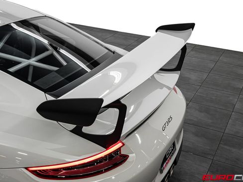 Used 2019 Porsche 911 GT3 RS RWD image 19