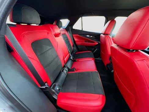 Used 2024 Chevrolet Blazer EV RS image 27