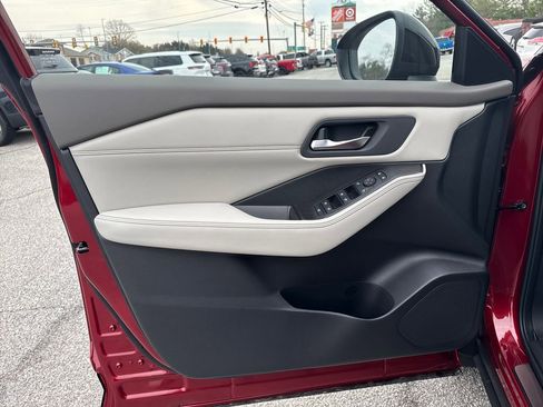 New 2026 Nissan Rogue SV image 11