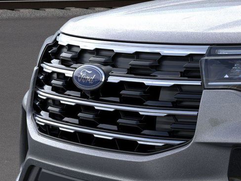 New 2026 Ford Explorer Active image 17