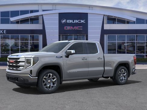 Used 2025 GMC Sierra 1500 SLE image 2