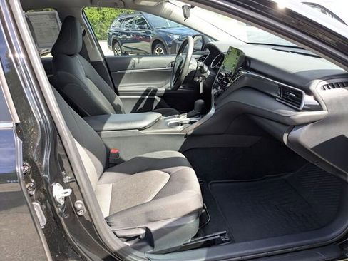 Used 2024 Toyota Camry LE FWD image 34