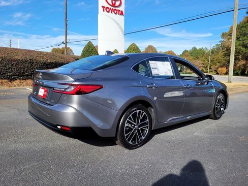 New 2026 Toyota Camry XLE image 11