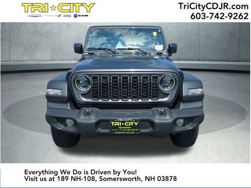 New 2025 Jeep Wrangler Sport S image 8