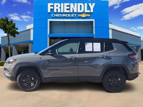 Used 2023 Jeep Compass Trailhawk w/ Trailhawk Elite Group image 4