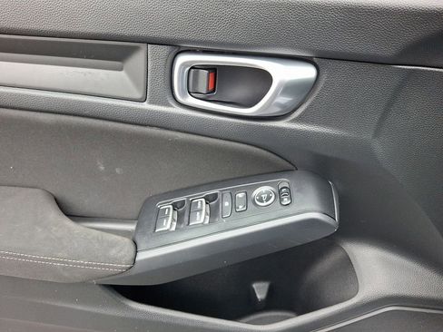 Used 2023 Honda Civic Sport image 14