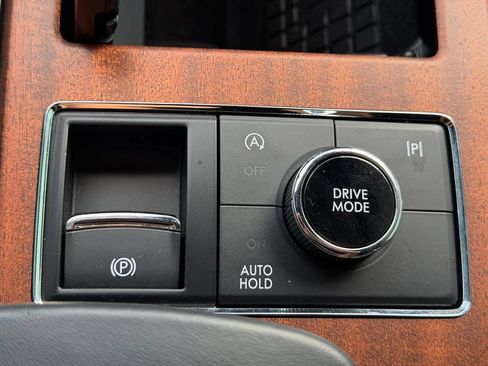 Used 2024 Lincoln Navigator Black Label AWD/4WD image 41