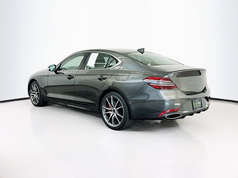 Used 2025 Genesis G70 2.5T image 5