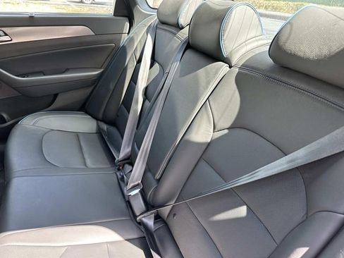Used 2019 Hyundai Sonata Limited image 12