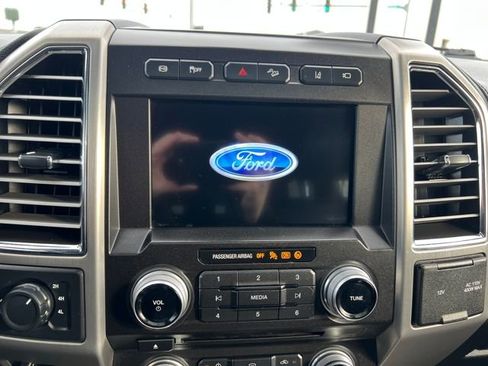 Used 2017 Ford F350 Platinum w/ Platinum Ultimate Package image 15