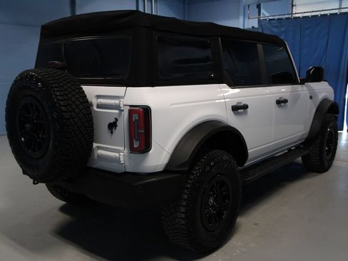 Used 2022 Ford Bronco Wildtrak AWD/4WD image 32