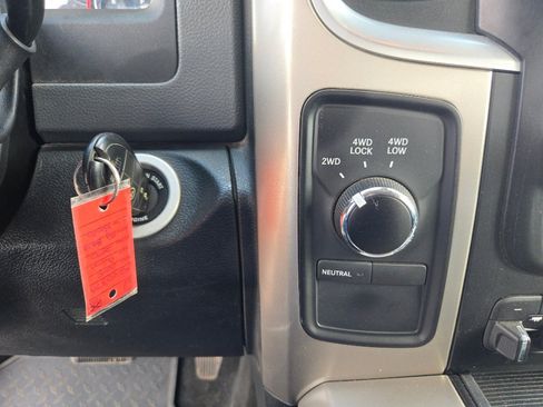 Used 2015 RAM 2500 Big Horn image 25