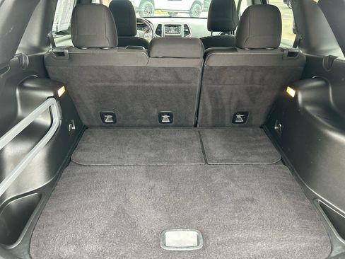 Used 2015 Jeep Cherokee Latitude image 13