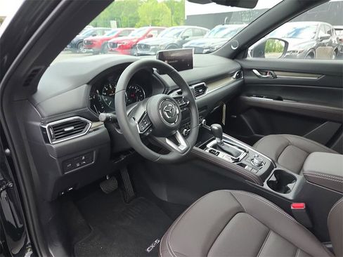 New 2025 MAZDA CX-5 Signature image 24