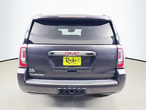 Used 2017 GMC Yukon Denali w/ Open Road Package AWD/4WD image 7
