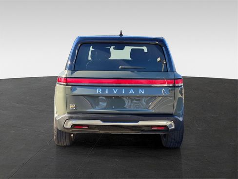 Used 2022 Rivian R1S Launch Edition image 5