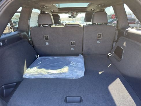 New 2026 Jeep Grand Cherokee Summit AWD/4WD image 37