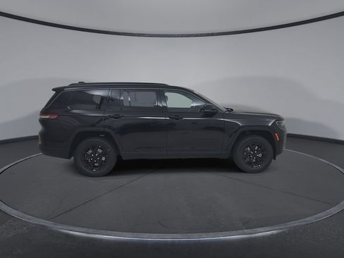 New 2026 Jeep Grand Cherokee L 4WD image 17
