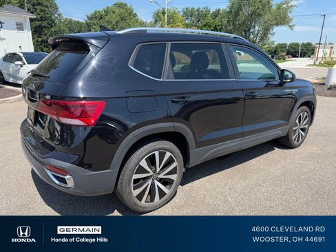 Used 2024 Volkswagen Taos SE FWD image 6