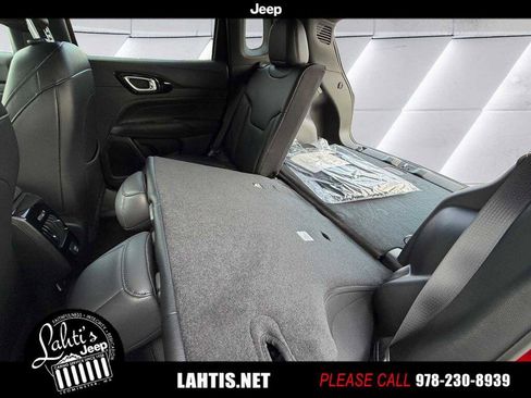 New 2026 Jeep Compass Limited image 12