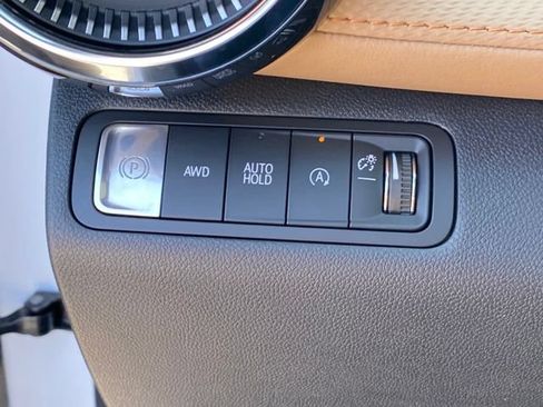 Used 2026 Chevrolet Equinox ACTIV w/ Convenience Package III AWD/4WD image 28