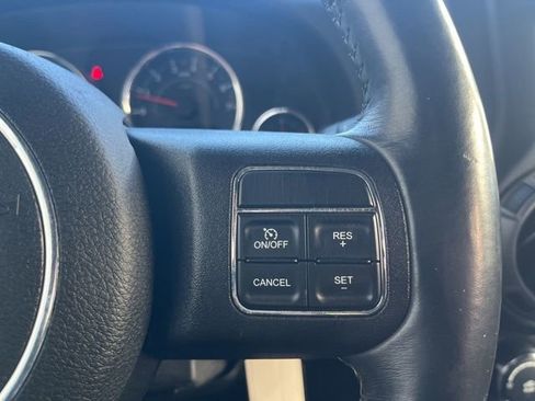 Used 2015 Jeep Wrangler Sport w/ Connectivity Group image 14