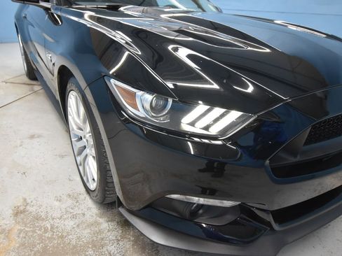 Used 2017 Ford Mustang GT Premium w/ GT Performance Package RWD image 36
