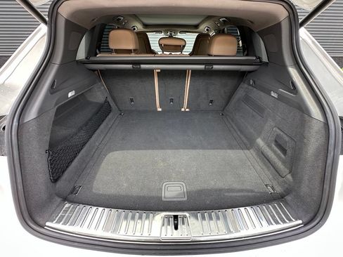 Certified 2023 Porsche Cayenne AWD/4WD image 38