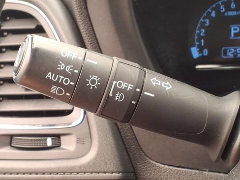 Used 2019 Honda HR-V EX image 28