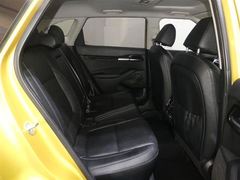 Used 2021 Kia Seltos SX w/ SX Sunroof Package AWD/4WD image 28