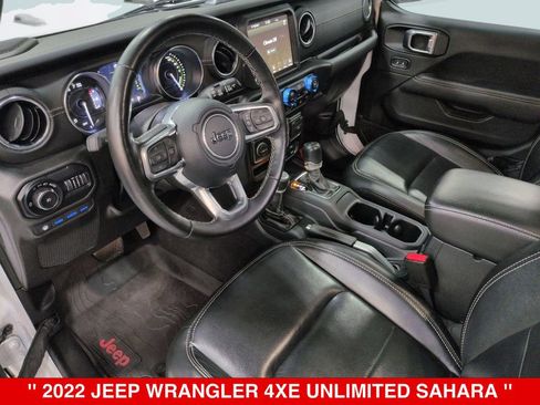 Used 2022 Jeep Wrangler Unlimited Sahara w/ Cold Weather Group AWD/4WD image 11