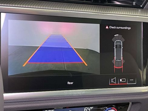 New 2025 Audi Q3 2.0T Premium image 30