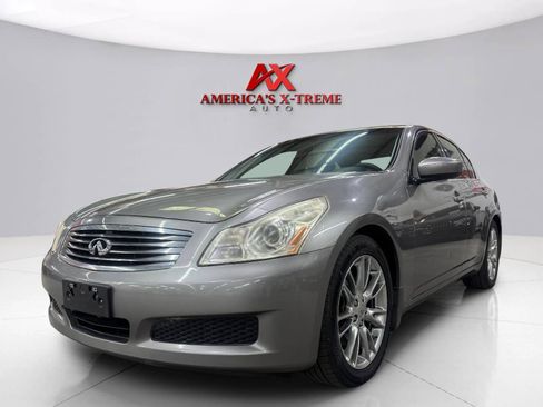 Used 2009 INFINITI G37 Journey w/ Premium Pkg RWD image 2