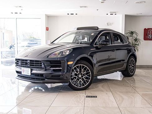Used 2021 Porsche Macan S AWD/4WD image 1
