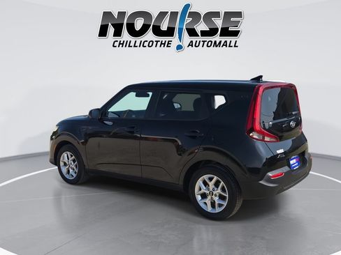 Used 2020 Kia Soul S FWD image 6