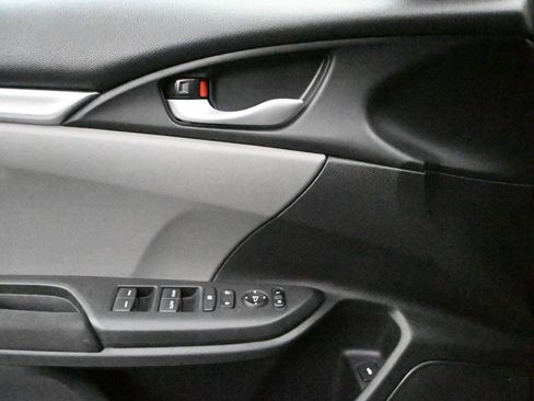 Used 2018 Honda Civic LX image 5