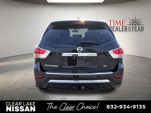 Used 2015 Nissan Pathfinder SL w/ Trailer Tow Package FWD image 6