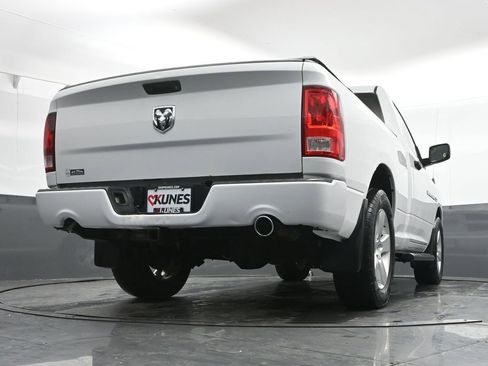 Used 2012 RAM 1500 Express image 31