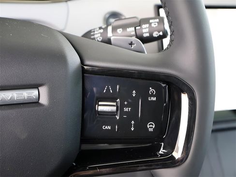 New 2026 Land Rover Range Rover Evoque Dynamic SE image 63