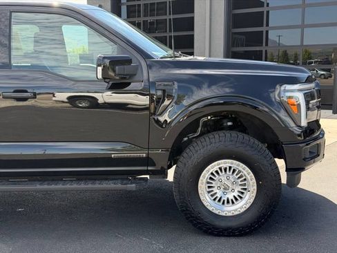 Used 2025 Ford F150 Lariat AWD/4WD image 34
