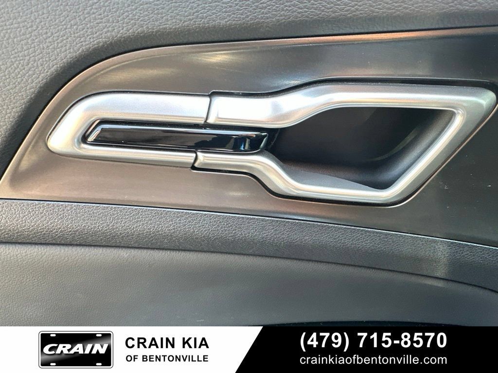 Certified 2025 Kia Sportage EX FWD image 15