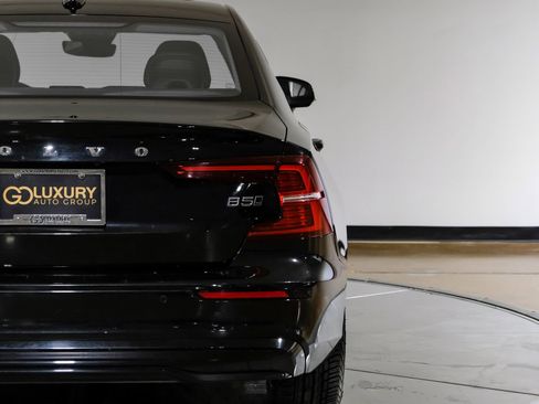 Used 2024 Volvo S60 B5 Core image 52