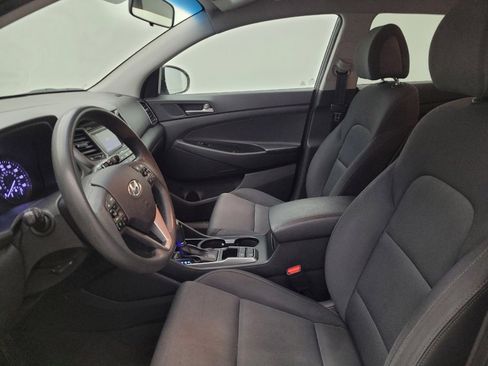 Used 2018 Hyundai Tucson SE image 17